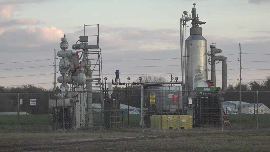 New package of energy bills would impose moratorium on data centers built on Mahomet Aquifer