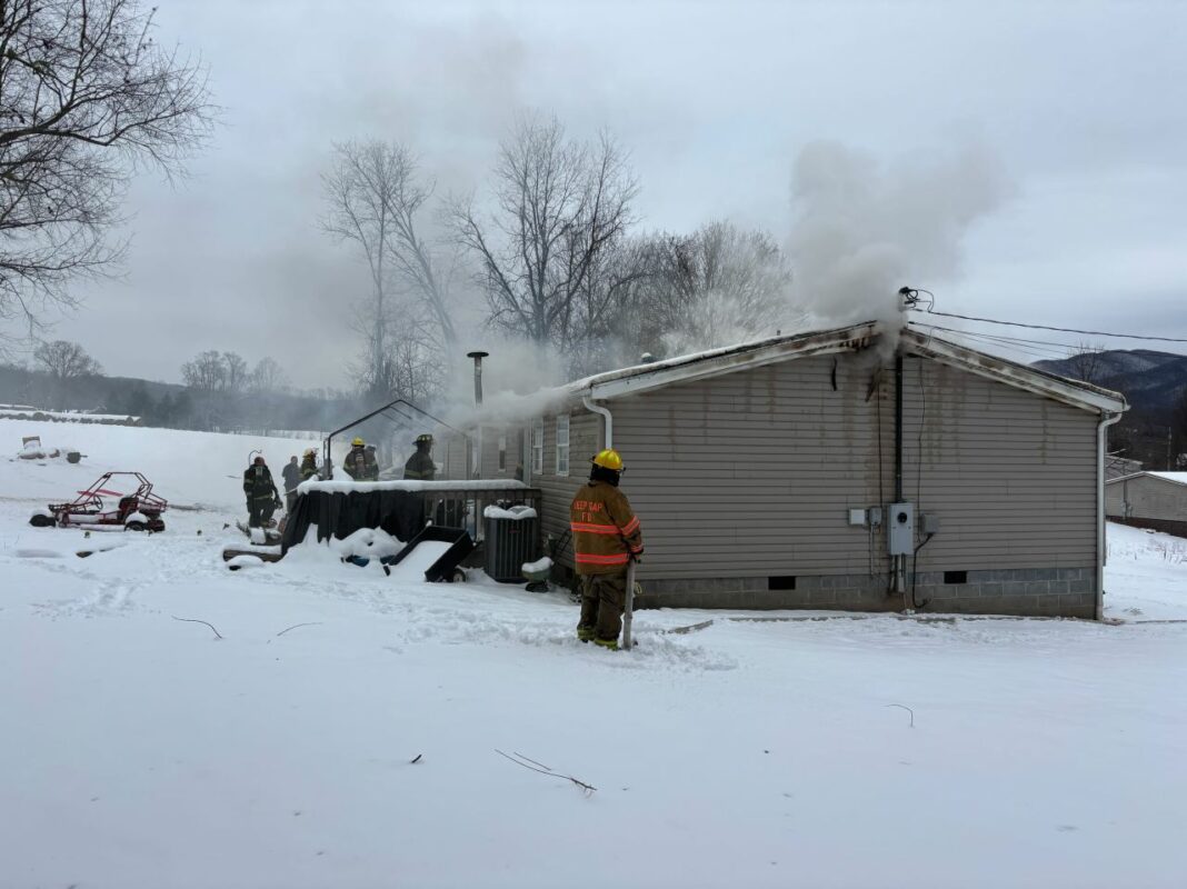 No injuries, animals unaccounted for following house fire in Stoney Creek