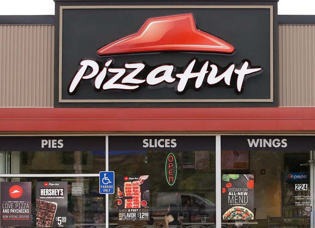 Pizza Hut closing 250 ‘underperforming’ locations