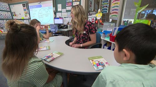 The Australian Education Union is urging the Victorian Government to trial a four-day work week for teachers to avoid future recruitment issues.
