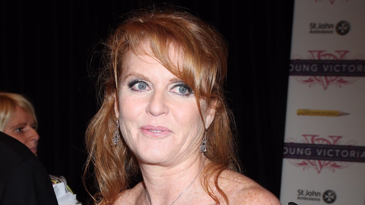 Sarah Ferguson offered Epstein tours of Buckingham Palace, emails show