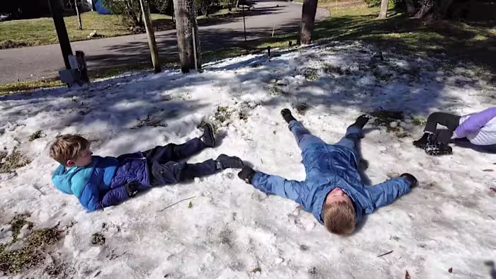 Seminole County dad gets creative to make it snow his neighborhood