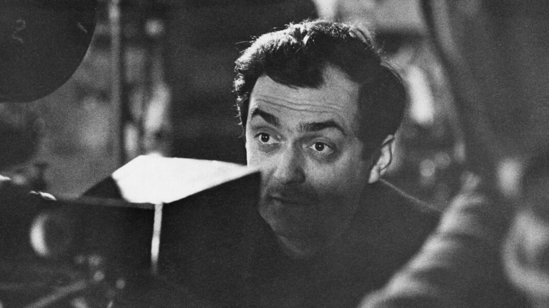 Stanley Kubrick's Underrated '50s Film Noir Is Streaming For Free