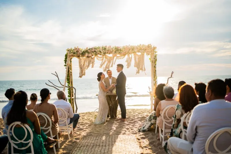 Tampa ranks top 5 for best places to get married, study shows