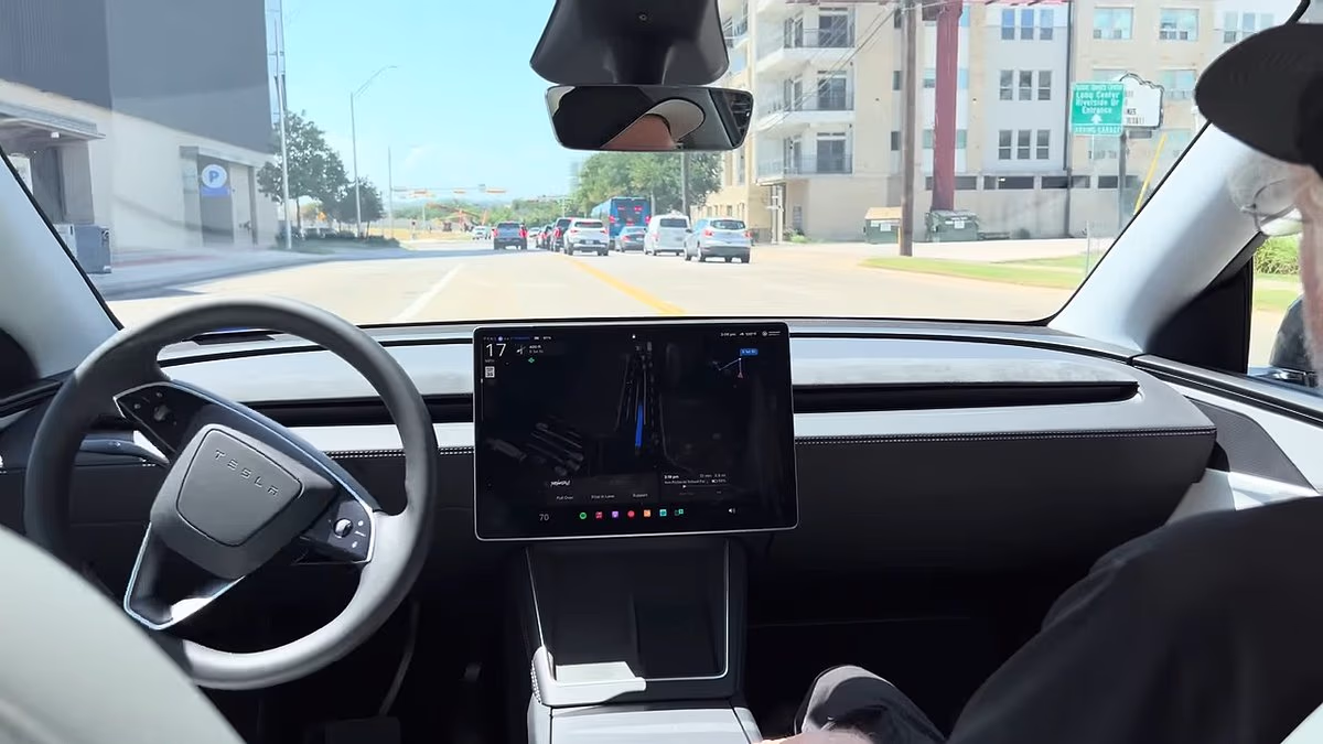 Tesla robotaxis spark chaos in Southern city