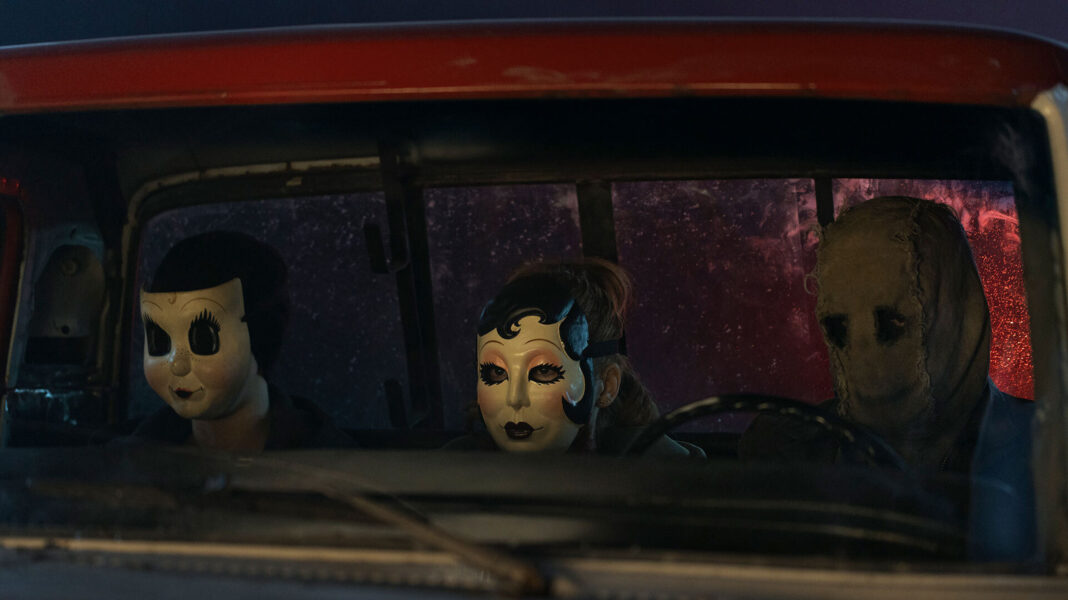 The Strangers: Chapter 3 Review