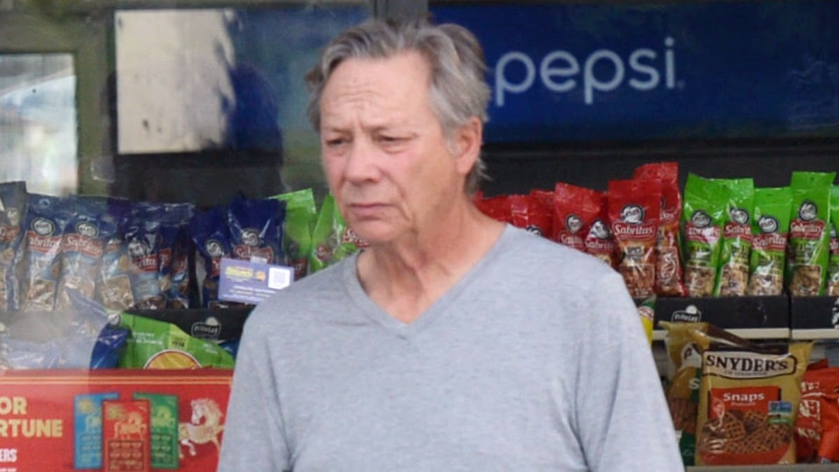 This '80s actor starred with Tom Cruise, can you guess who he is?