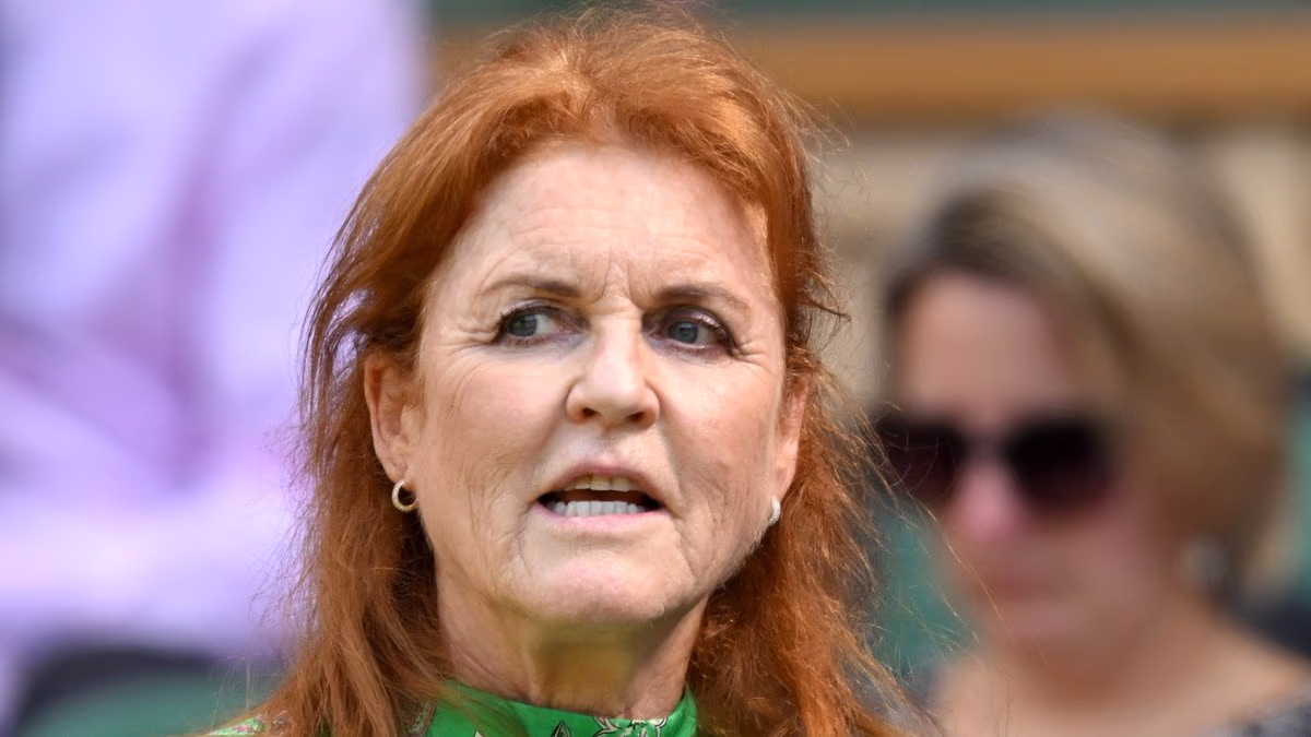 Unrepentant Fergie 'feels the world is out to get her'