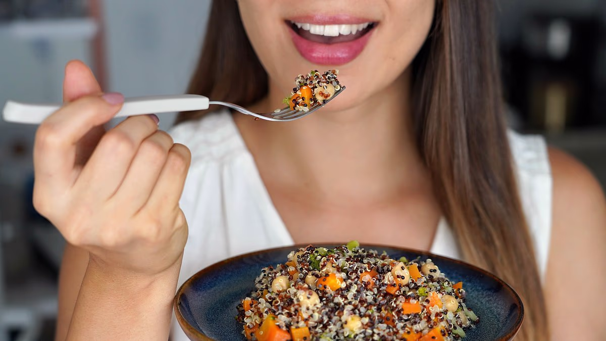 Vegetarian and vegan diets raise bowel cancer risk, major study finds