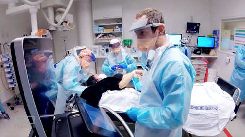 Victorian doctors warn strike action looms if pay and conditions not improved