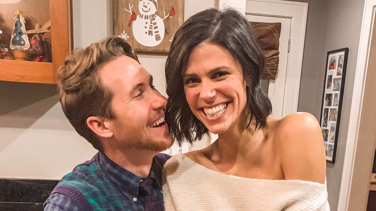 Video shows surgeon accused of killing ex-wife and husband in jail