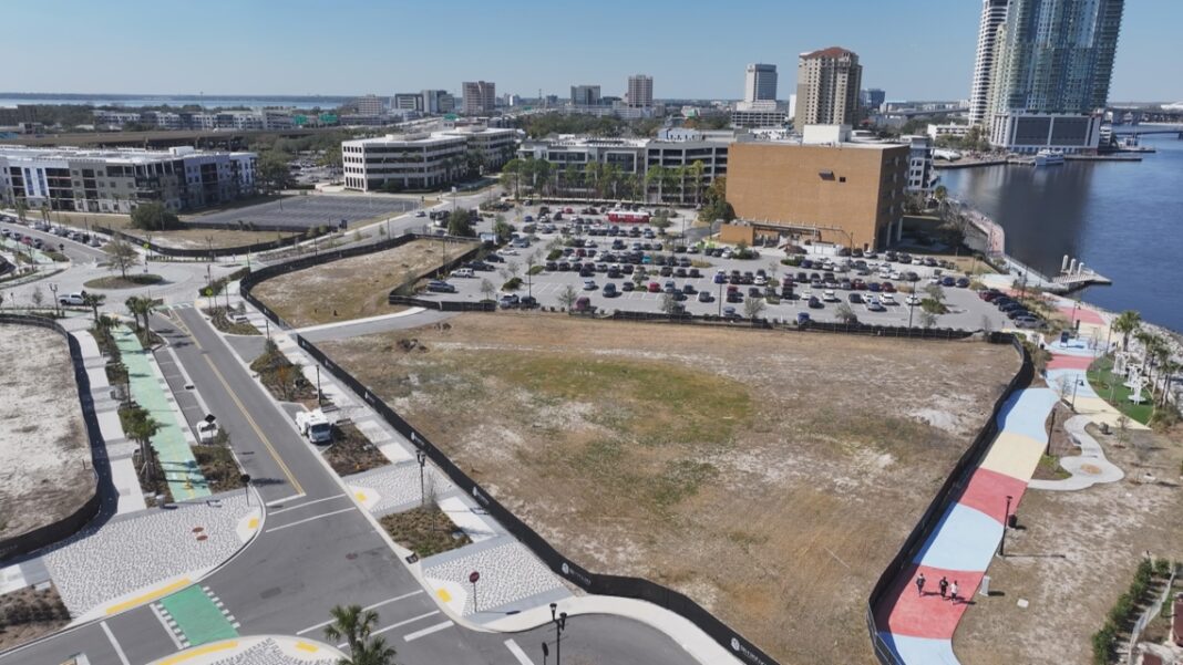 What went wrong in the sale of DCPS headquarters on the Southbank?