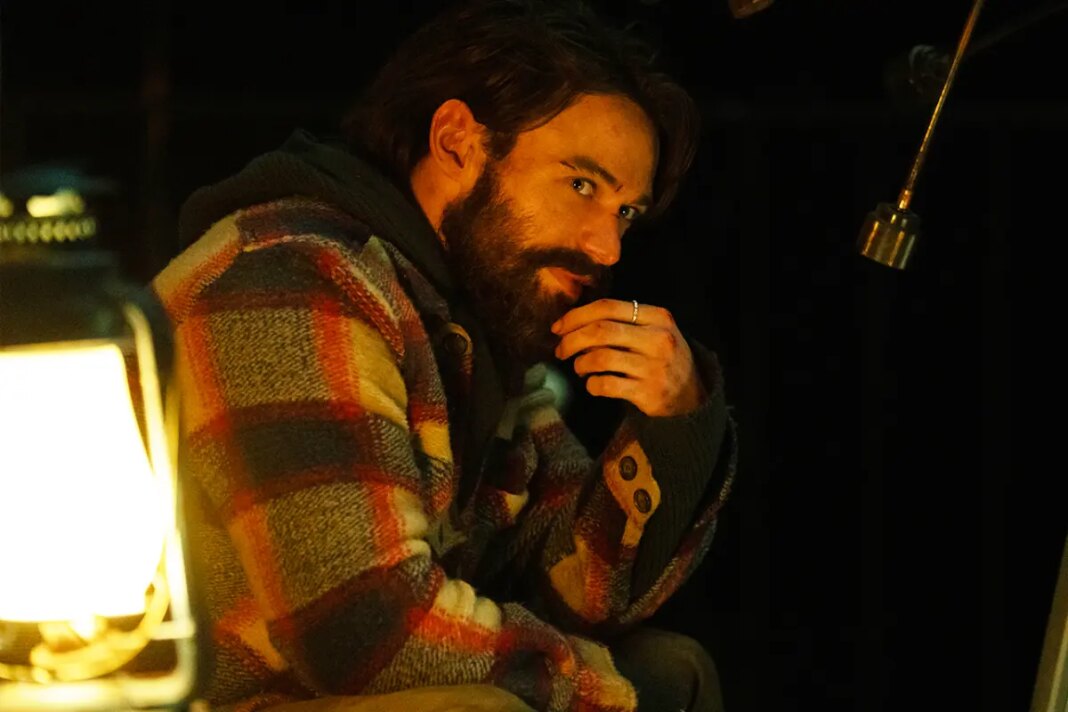 Who Plays Link On 'Paradise'? 'Tell Me Lies' Star Thomas Doherty Joins 'Paradise' Season 2 Cast