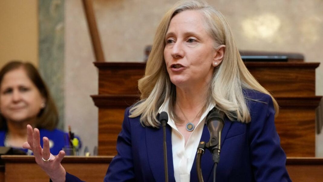 Who will deliver the Democratic response to President Trump's State of the Union address?