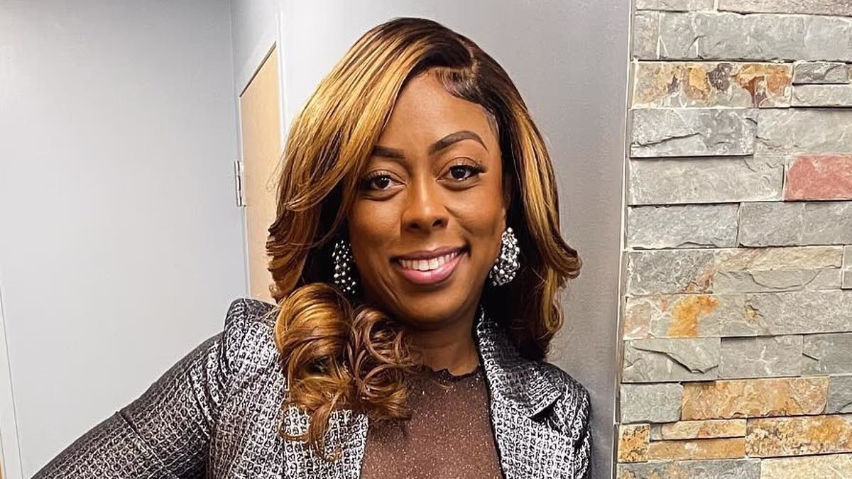 America's 'worst mayor' plots political comeback by switching party