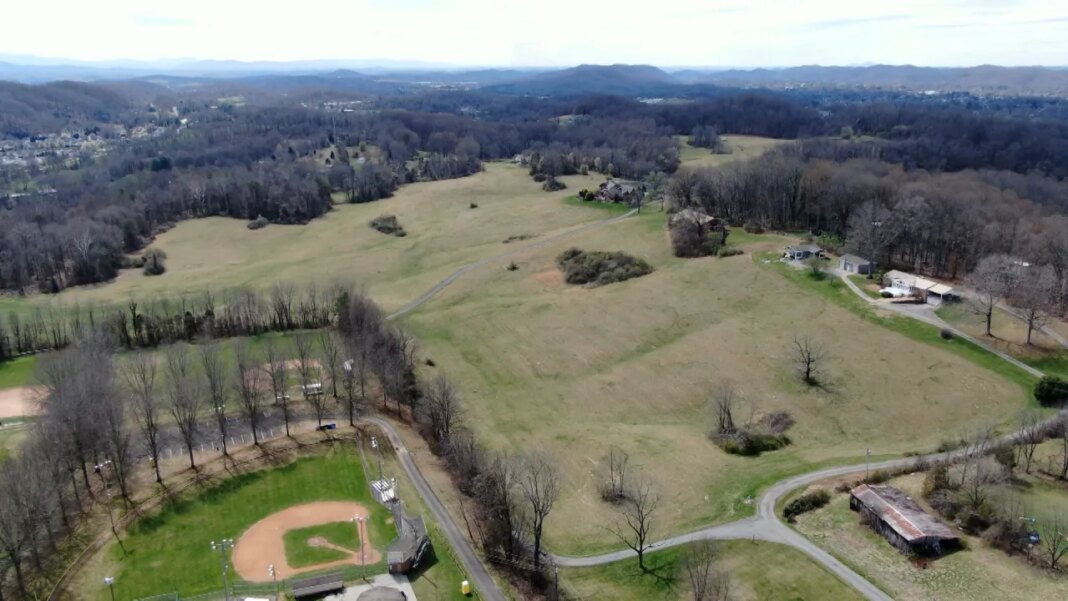 Bristol, TN Planning Commission unanimously approves rezoning request