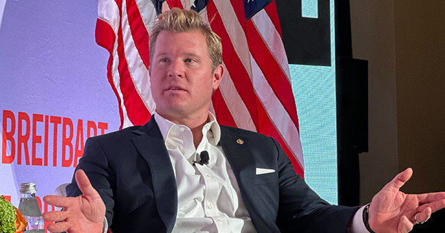 'Decapitating the Regime Is the Number One Objective', 'Pretty Clear' War Is Because of Regime Change