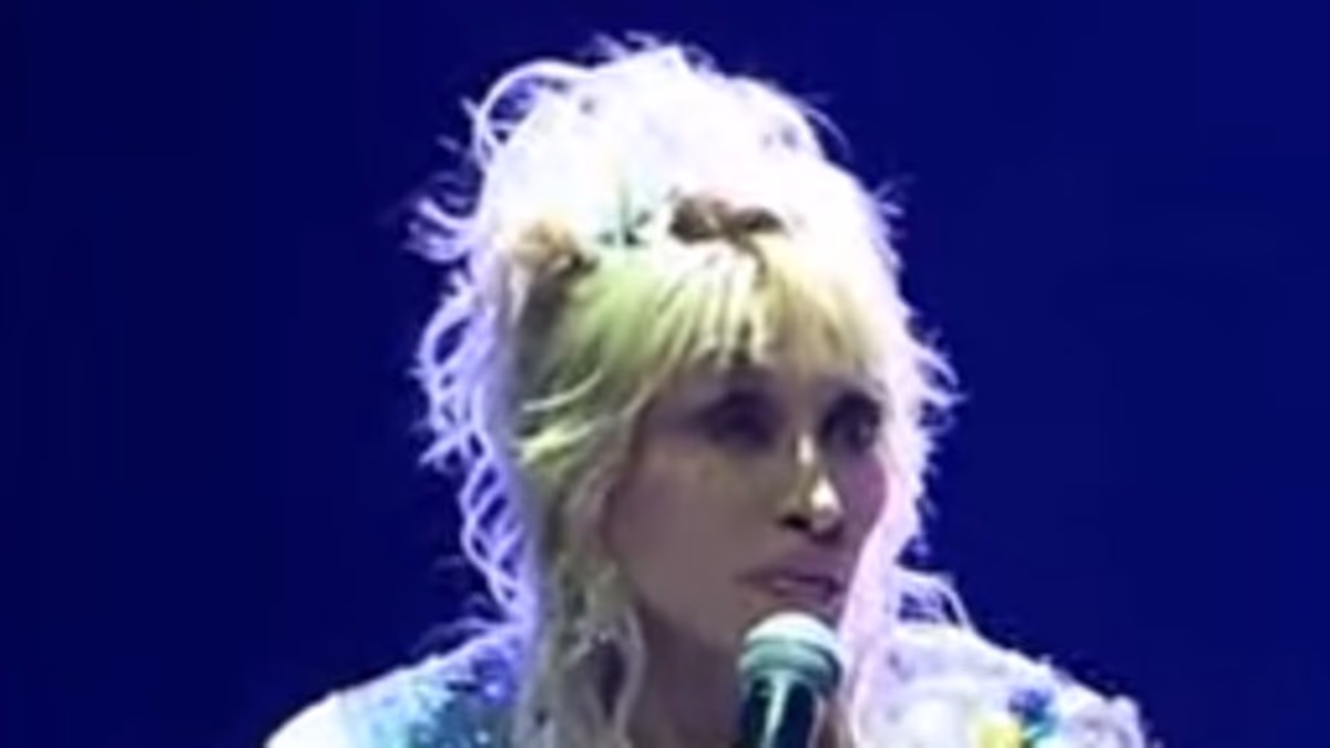 Dolly Parton, 80, makes public appearance following health struggles