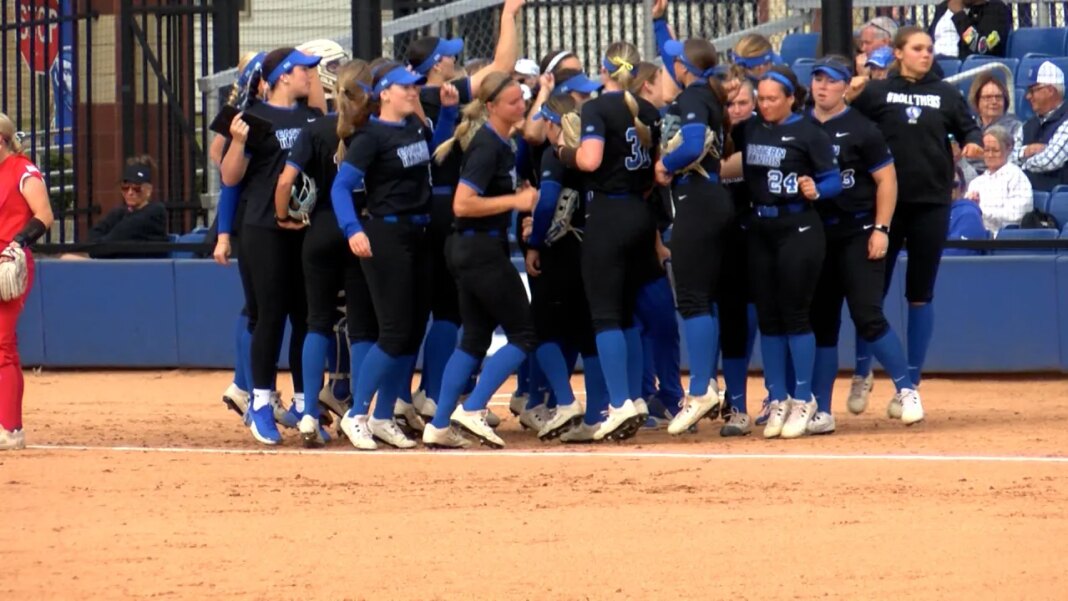 EIU baseball, softball host non-conference home games