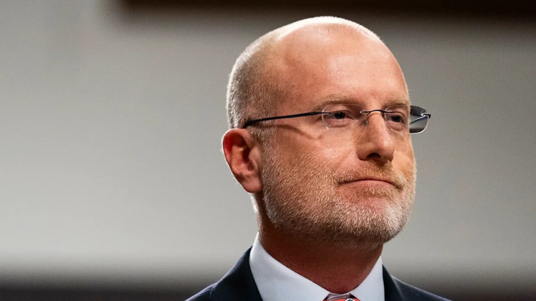 FCC chair threatens networks’ licenses after Trump complains about Iran coverage