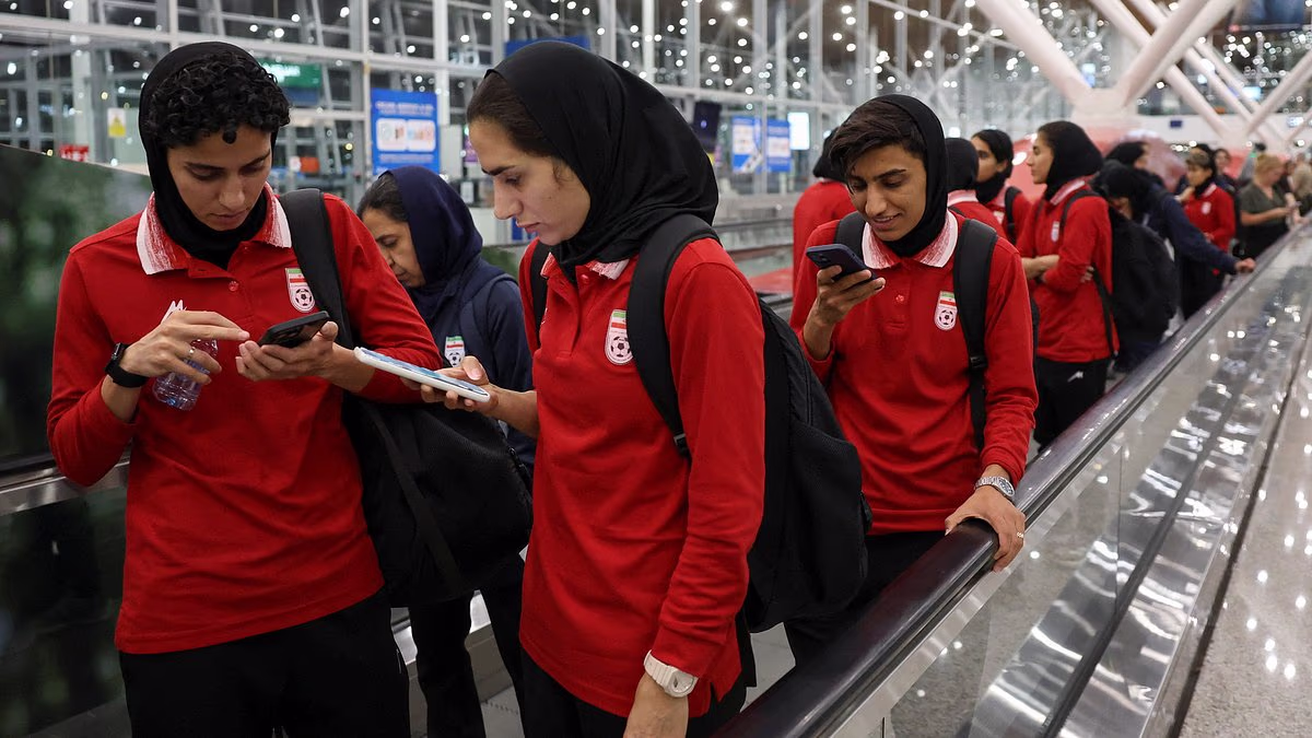 Federal Police are blasted for not keeping Iranian footballers in Australia amid signs players were the victims of human trafficking