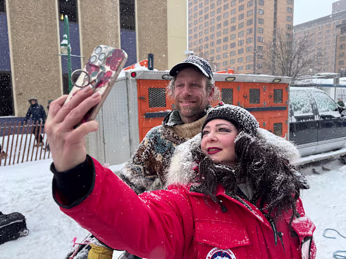 Former reality TV star Jessie Holmes repeats as champion of the grueling Iditarod sled dog race