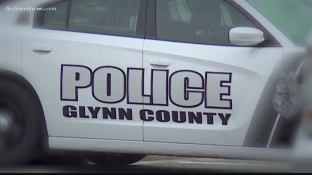 Glynn County police searching for suspect after deadly attack on elderly man