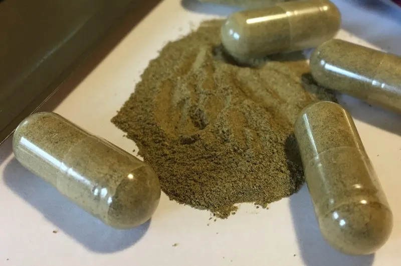 Illinois lawmakers propose new kratom regulations