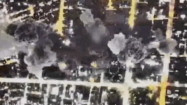 Israel strikes Khamenei