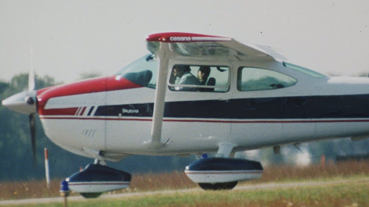 JFK Jr and Carolyn Bessette's dying moments revealed minute-by-minute