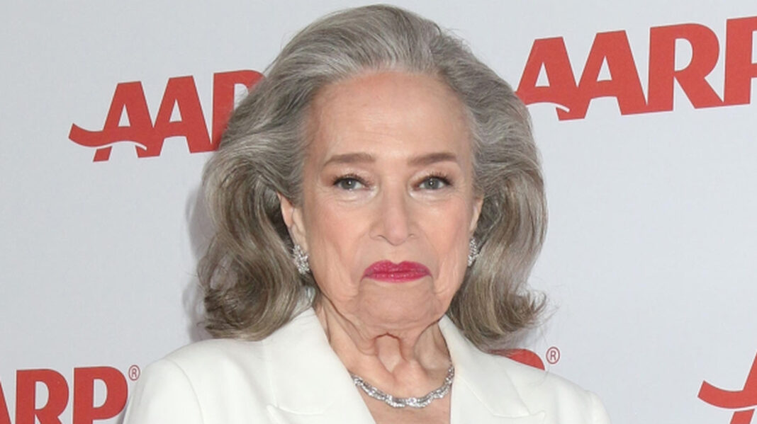 Kathy Bates Has An Extreme Case Of 'Ozempic Face' & Alarming Pics Prove It