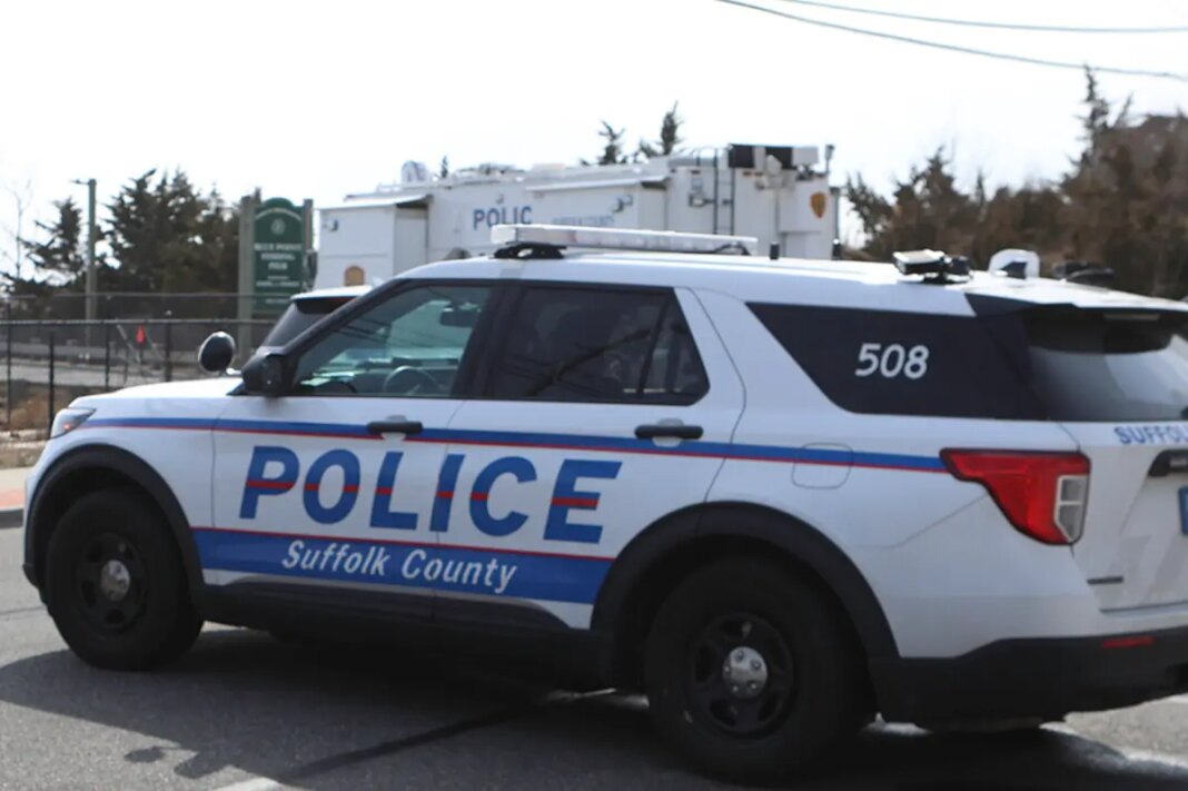 LI cops cleared of excessive-force claim in $9M lawsuit involving broken arm