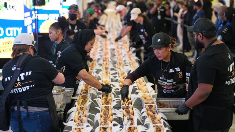 Philadelphia Airport Sets World Record with Epic Cheesesteak Line – A Must-See Culinary Milestone!