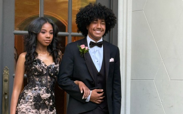 MLK’S GRANDDAUGHTER YOLANDA RENÉE KING STEPS OUT FOR PROM AND DEBUTANTE BALL