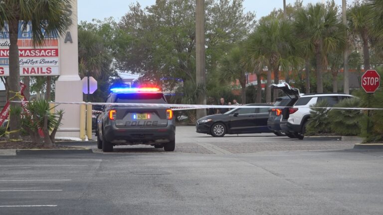 Jacksonville Police Investigate Beach Boulevard Shooting, One Man Injured