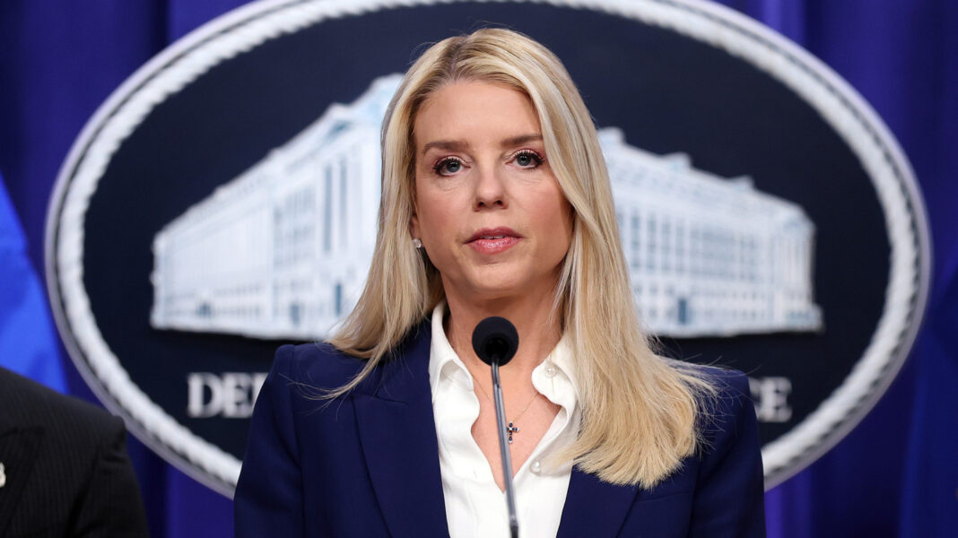 Pam Bondi's Full Relationship History Before John Wakefield