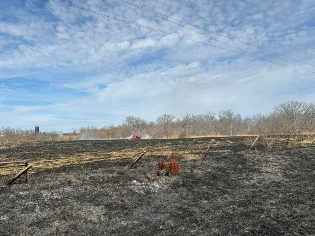 Paris fire crews respond to pair of ‘out of control’ field burns