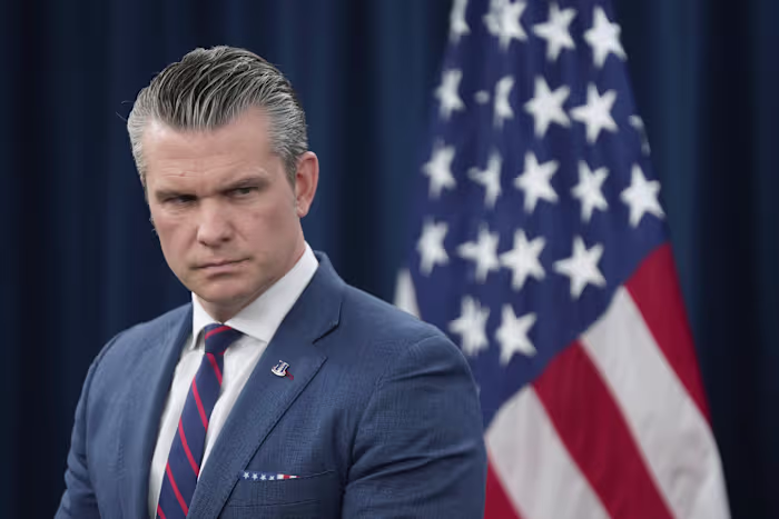 Pentagon blocks photographers from Hegseth's briefings on the Iran war