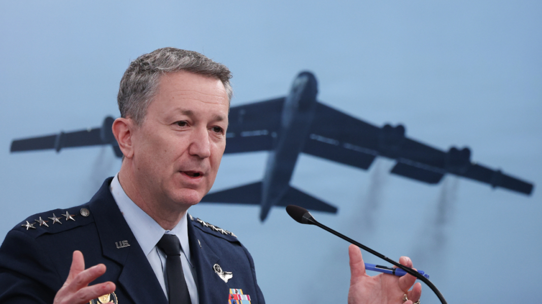 Pentagon set to deploy 2,000 troops from 82nd Airborne to Middle East