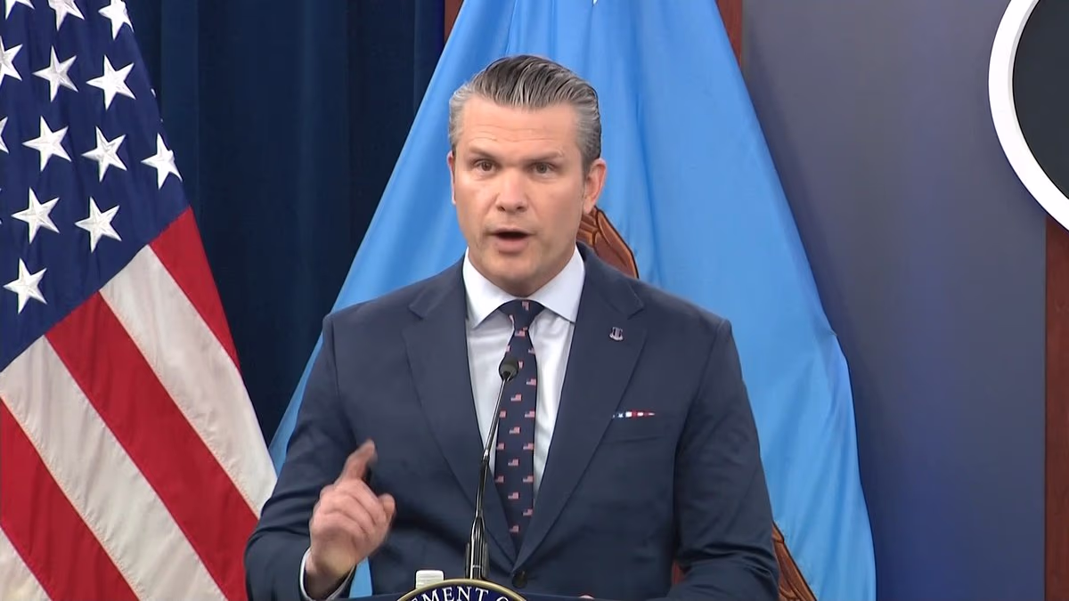 Pete Hegseth melts down over 'fake headlines' on Strait of Hormuz