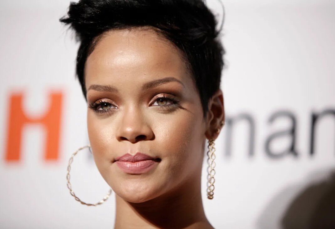 Rihanna’s L.A. home shot at while pop star reportedly inside