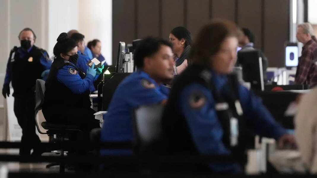 TSA workers set to miss first paycheck with no end to shutdown in sight