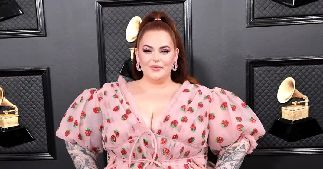 Tess Holliday Says She Was Denied Life Insurance for Weighing Over 300 Lbs