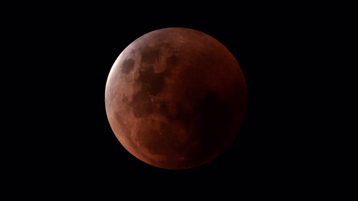 The last 'blood moon' total lunar eclipse until 2029 is tonight - here's when to get the best view across Australia