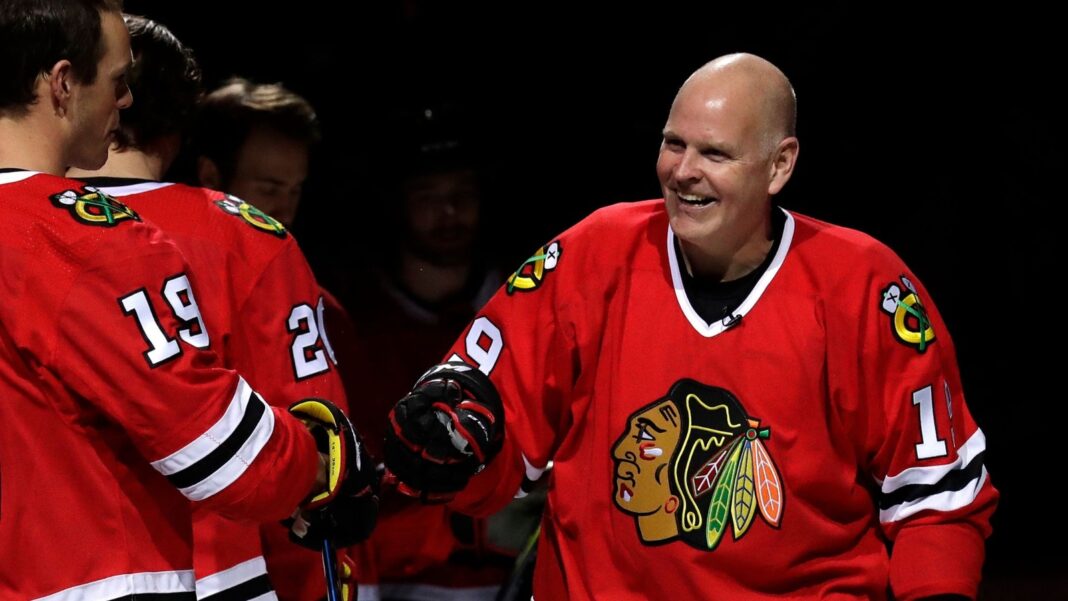 Troy 'Muzz' Murray death: Former Chicago Blackhawks center, beloved broadcaster dies at 63 after cancer diagnosis