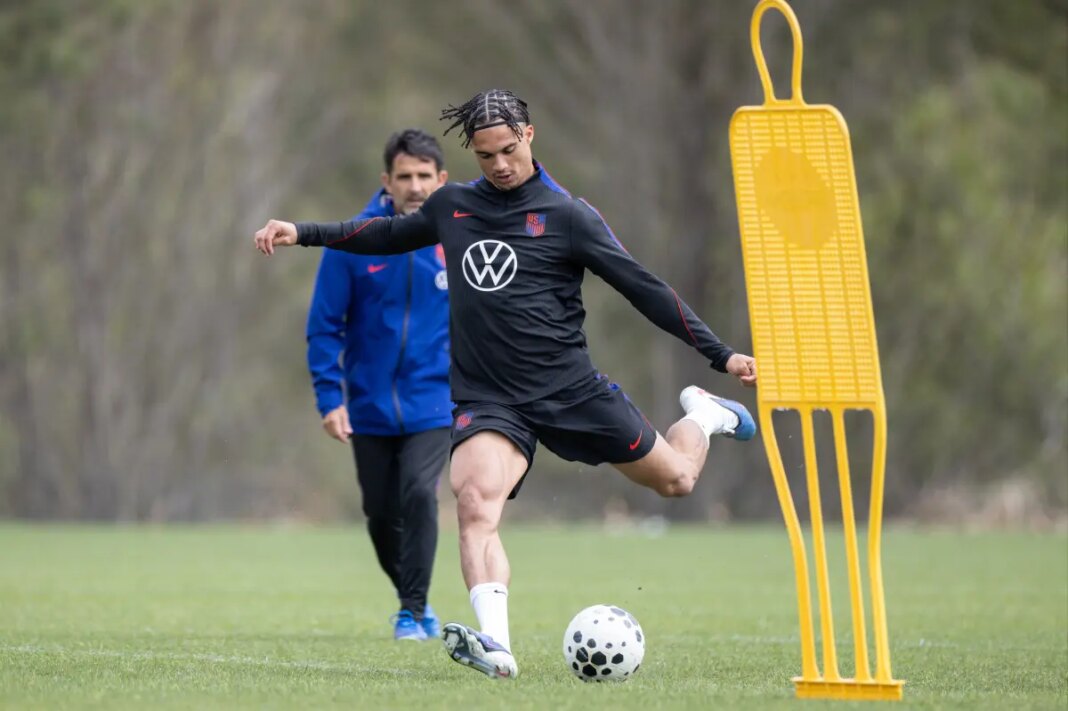 USMNT's Antonee Robinson hoping to put rocky injury rehab