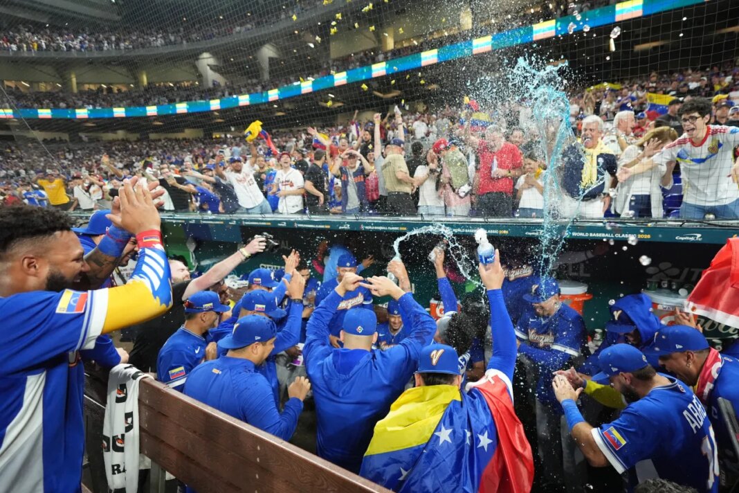 Venezuela beats US 3-2 on Suárez’s 9th-inning double to win first World Baseball Classic title