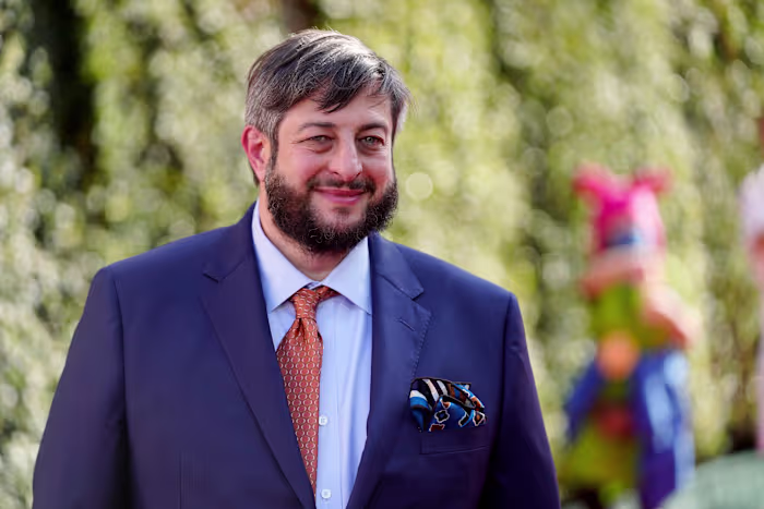 New Hampshire Governor’s Team Rescues ‘Bob’s Burgers’ Star Eugene Mirman from Fiery Accident