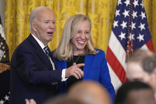 'You’ve Done Good, Fella': Biden’s Cringey Obama Doppelganger Moment