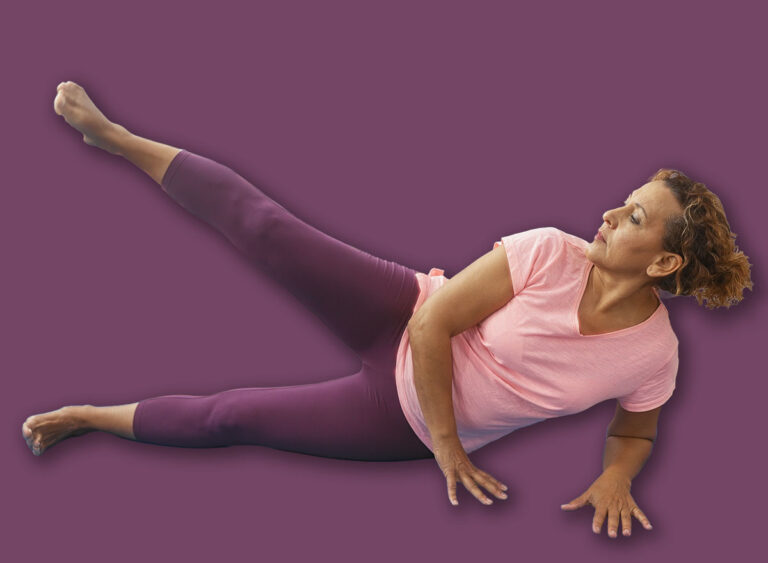 4 Effective Bed Exercises to Quickly Trim Waist Overhang for Adults Over 60